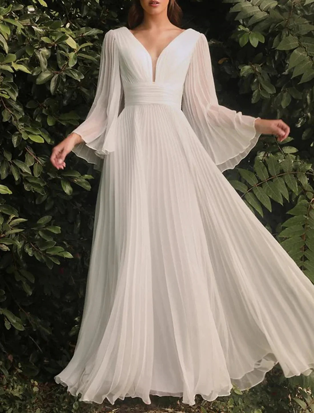Luolandi Beach Casual Wedding Dresses A-Line V Neck Long Sleeve Floor Length Chiffon Bridal Gowns Elegant
