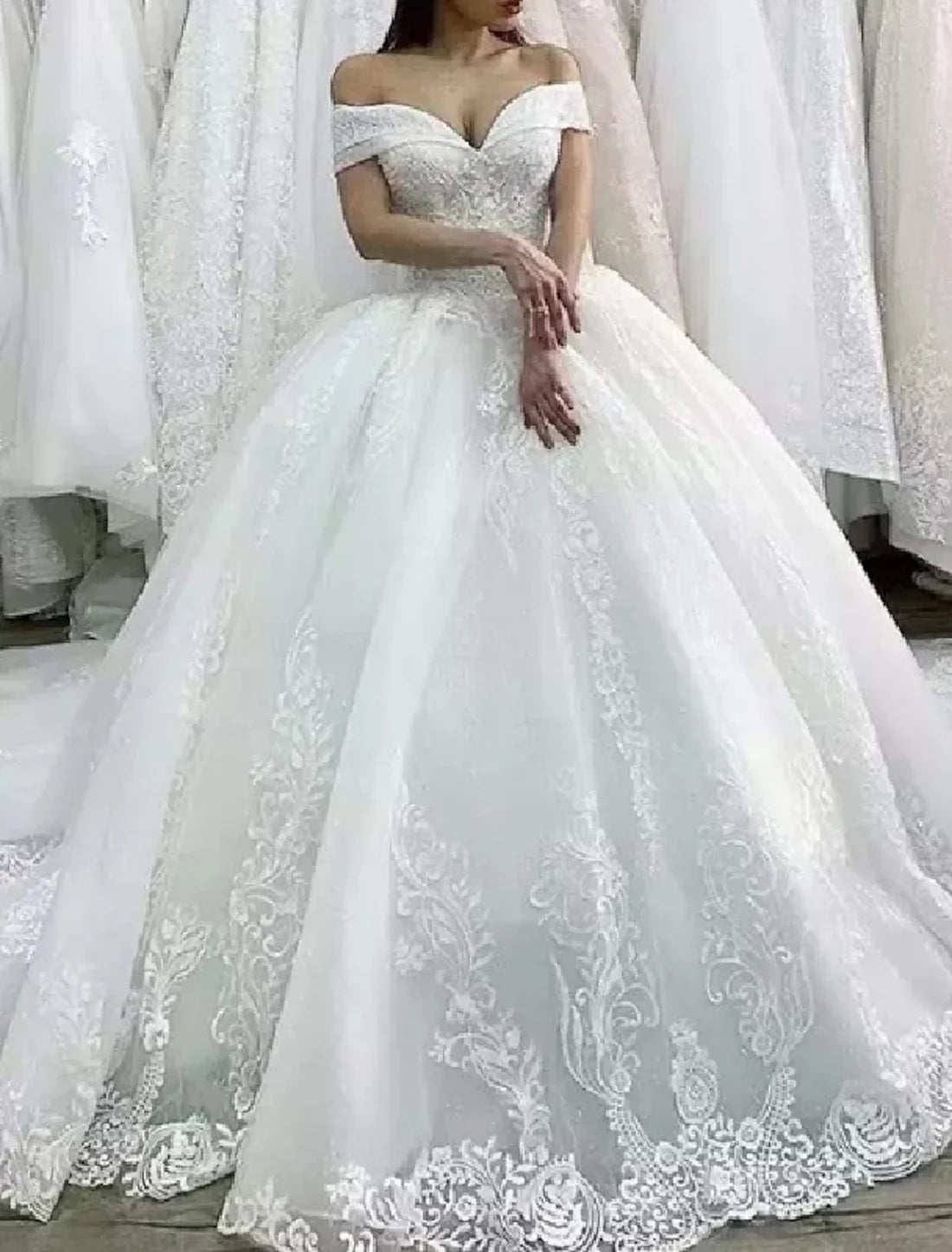 Luolandi Engagement Formal Wedding Dresses Ball Gown Off Shoulder Cap Sleeve Chapel Train Lace Bridal Gowns With Appliques Beautiful