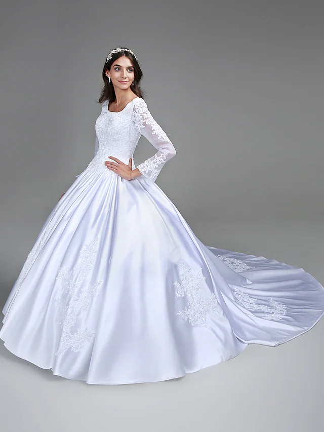 Luolandi Ball Gown Wedding Dresses Scoop Neck Satin Long Sleeve Simple Vintage See-Through with Beading