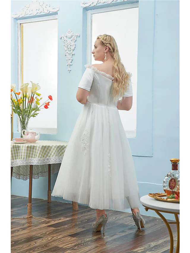 Luolandi Ball Gown Plus Size Elegant Quinceanera Prom Dress Off Shoulder Short Sleeve Tea Length Tulle