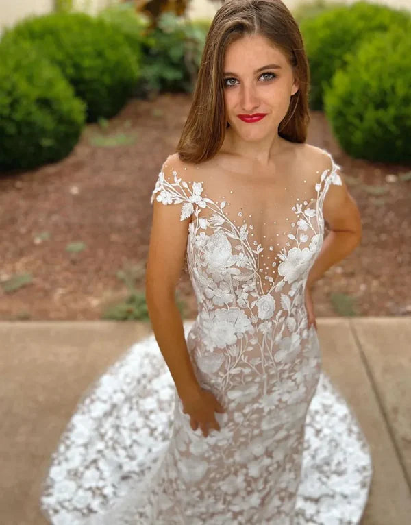 Luolandi Gorgeous Mermaid Illusion Neckline Court Train Lace Wedding Dress Beautiful