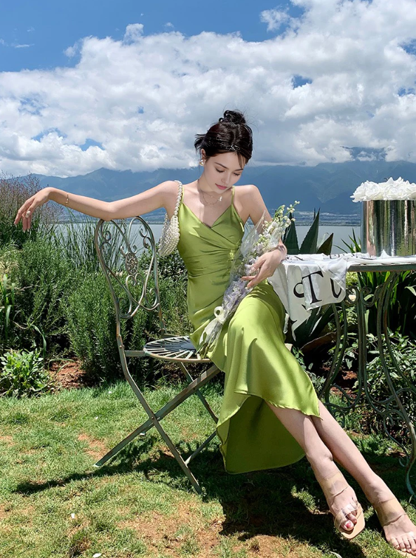 Luolandi Green Spaghetti Straps V-neck Long Prom Dress With Slit Charming Evening Party Dress Simple Women's Dresses