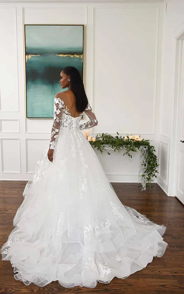 Luolandi A-Line/Princess Tulle Lace V-neck Long Sleeves Sweep/Brush Train Wedding Dresses Beautiful