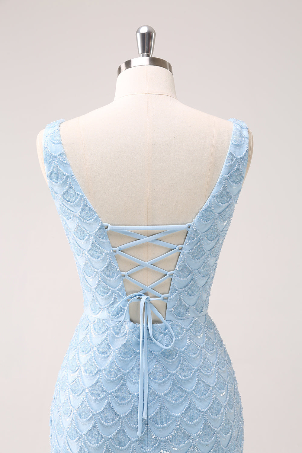 Luolandi Sparkly Blue V-Neck Sequins Tight Fish Scale Homecoming Dress with Lace Up Back Sexy Party Dress