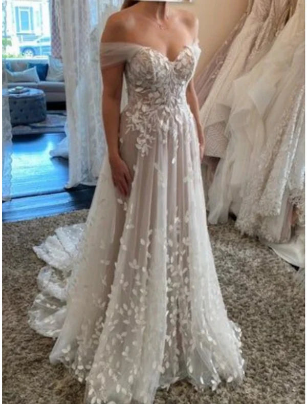 Luolandi Beach Formal Wedding Dresses A-Line Off Shoulder Sleeveless Court Train Lace Bridal Gowns With Appliques