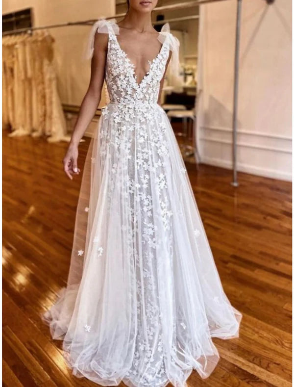 Luolandi Beach Formal Wedding Dresses A-Line V Neck Sleeveless Sweep / Brush Train Lace Bridal Gowns With Bow(s) Pleats Floor Length