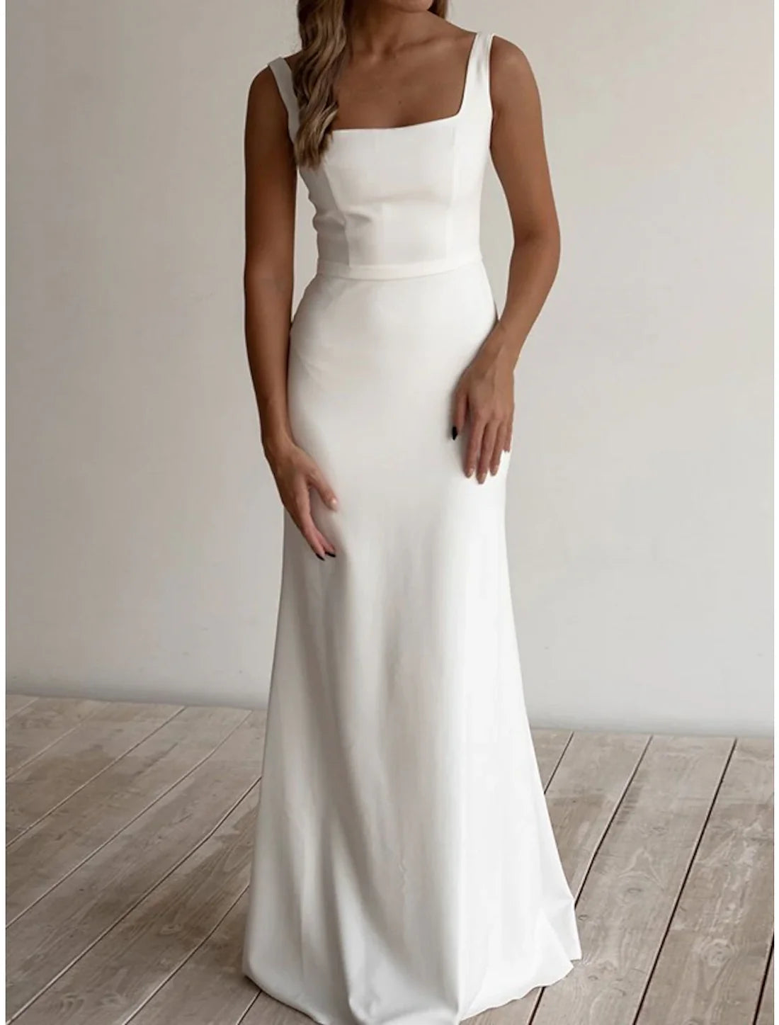 Luolandi Beach Casual Wedding Dresses Sheath / Column Square Neck Sleeveless Floor Length Fabric Bridal Gowns With Sash