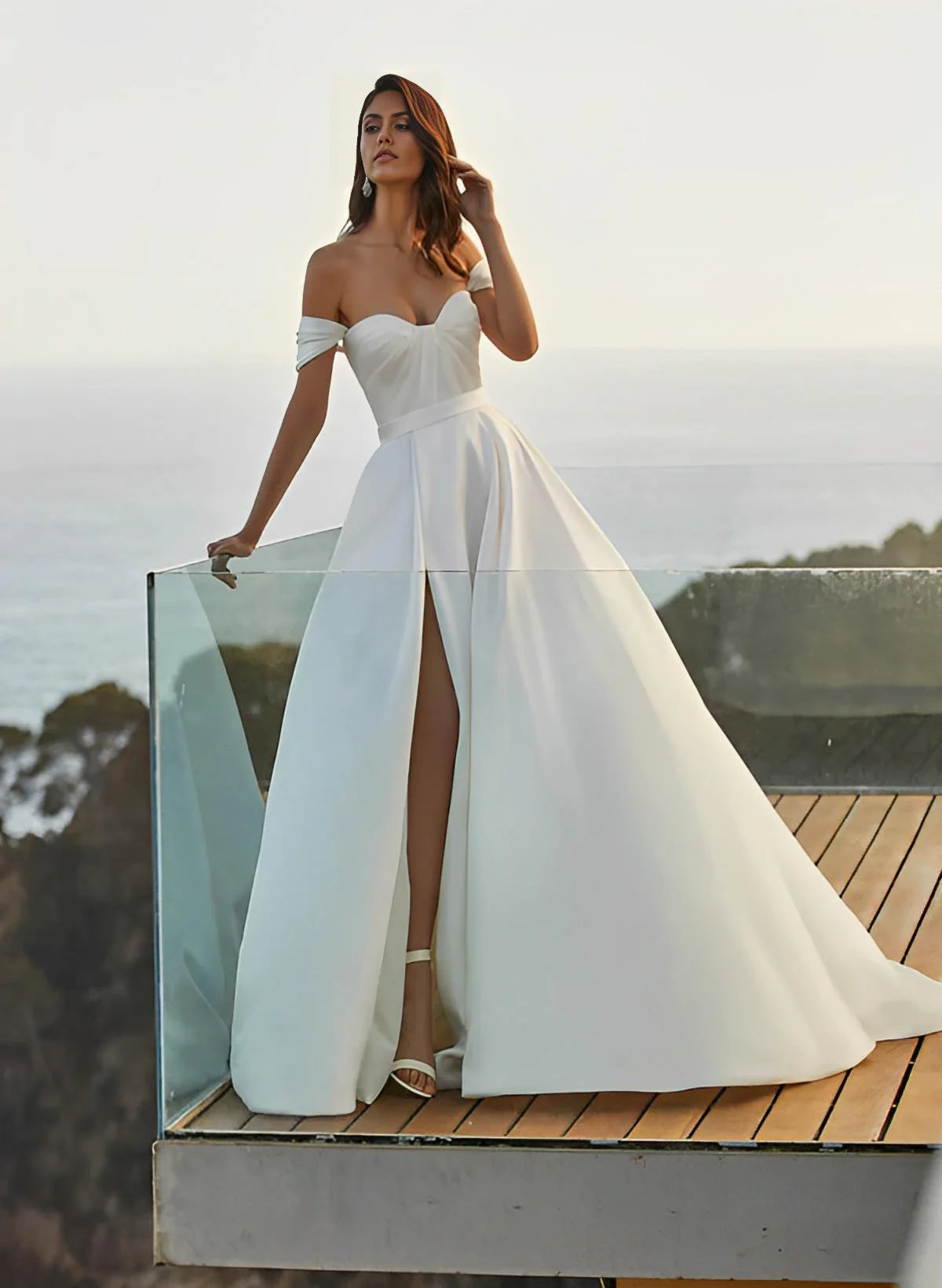Luolandi Sweetheart Sleeveless Satin Wedding Dress With Split Front Floor Length Simple Elegant