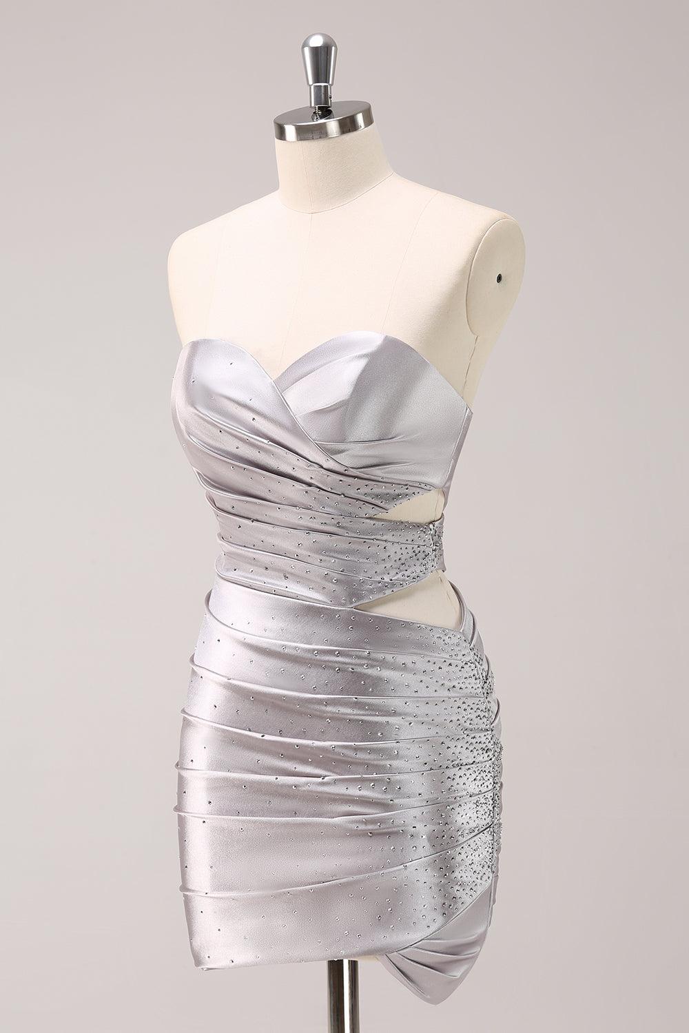 Luolandi Silver Hollow Out Strapless Pleated Tight Metallic Homecoming Dress with Beading Sexy Party Dress