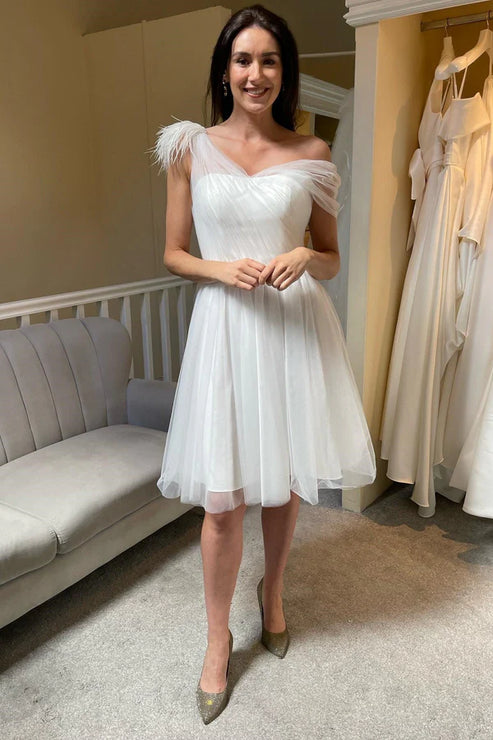 Luolandi Asymmetrical Tulle A-Line Knee-Length Wedding Dress Beautiful