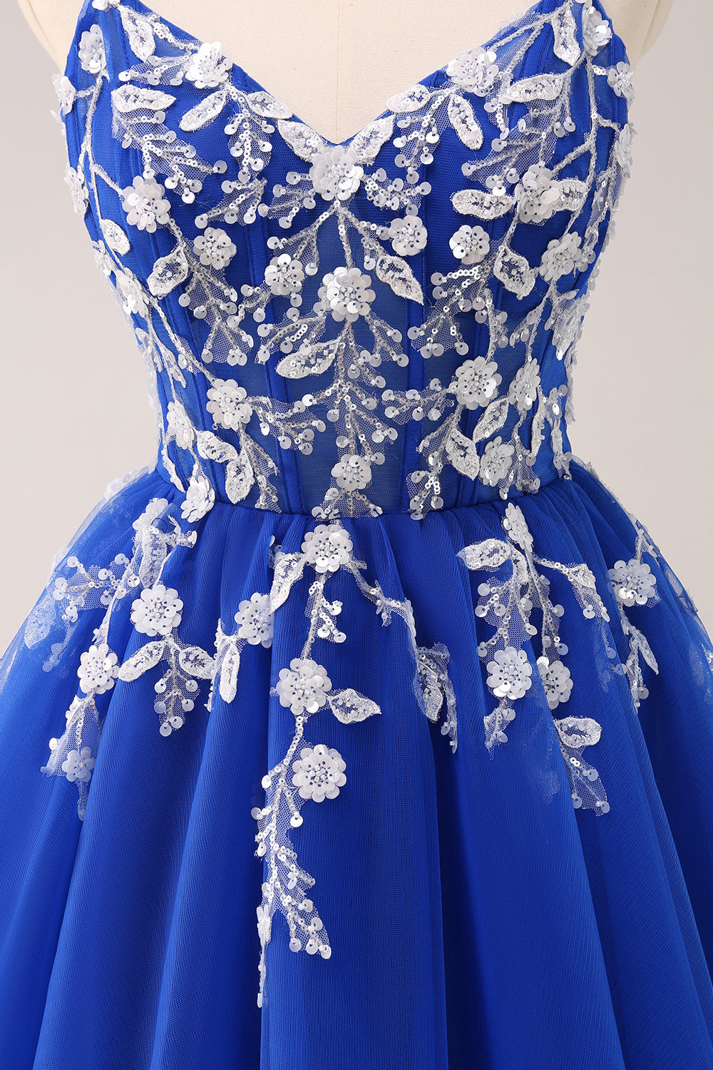 Luolandi Royal Blue A Line Spaghetti Straps Tulle Corset Sequins Homecoming Dress with Appliques Short
