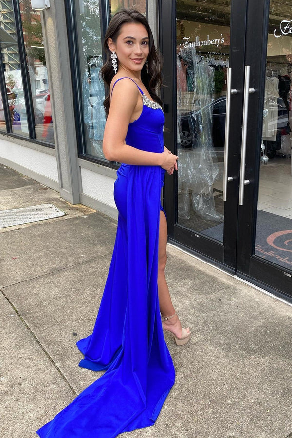 Luolandi Red Beaded Queen Anne Neck Straps Long Formal Gown with Attached Train Sexy Evening Dress