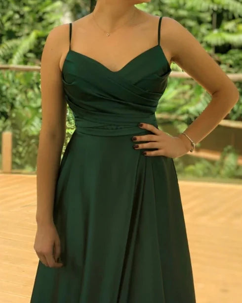 Luolandi Emerald Green Satin A-Line V Neck Spaghetti Strap Bridesmaid Dresses Split Evening Dress Party Dress