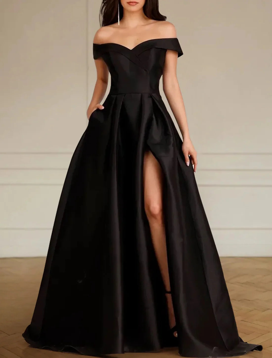 Luolandi Engagement Formal Black Wedding Dresses A-Line Off Shoulder Sleeveless Sweep / Brush Train Satin Bridal Gowns With Pleats Split Evening Dress