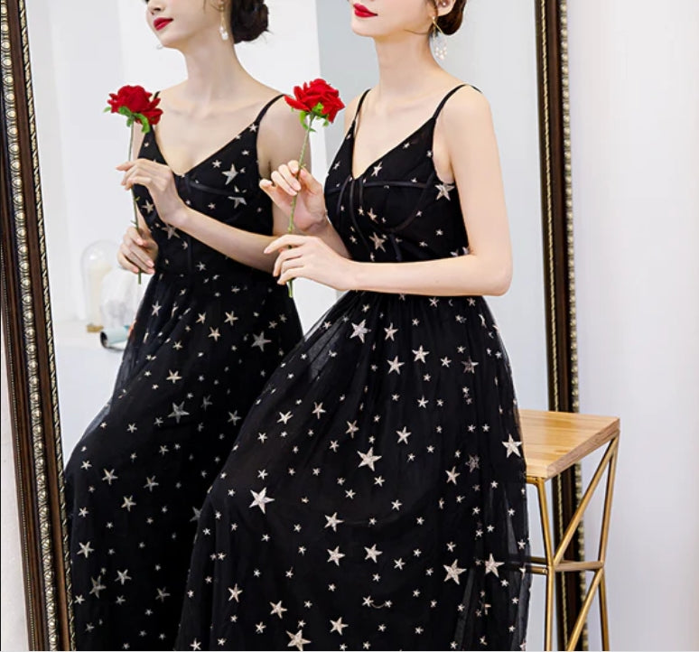 Luolandi Lovely Black V-neckline Straps Long Evening Gown Party Dress Formal Dress Prom Dress