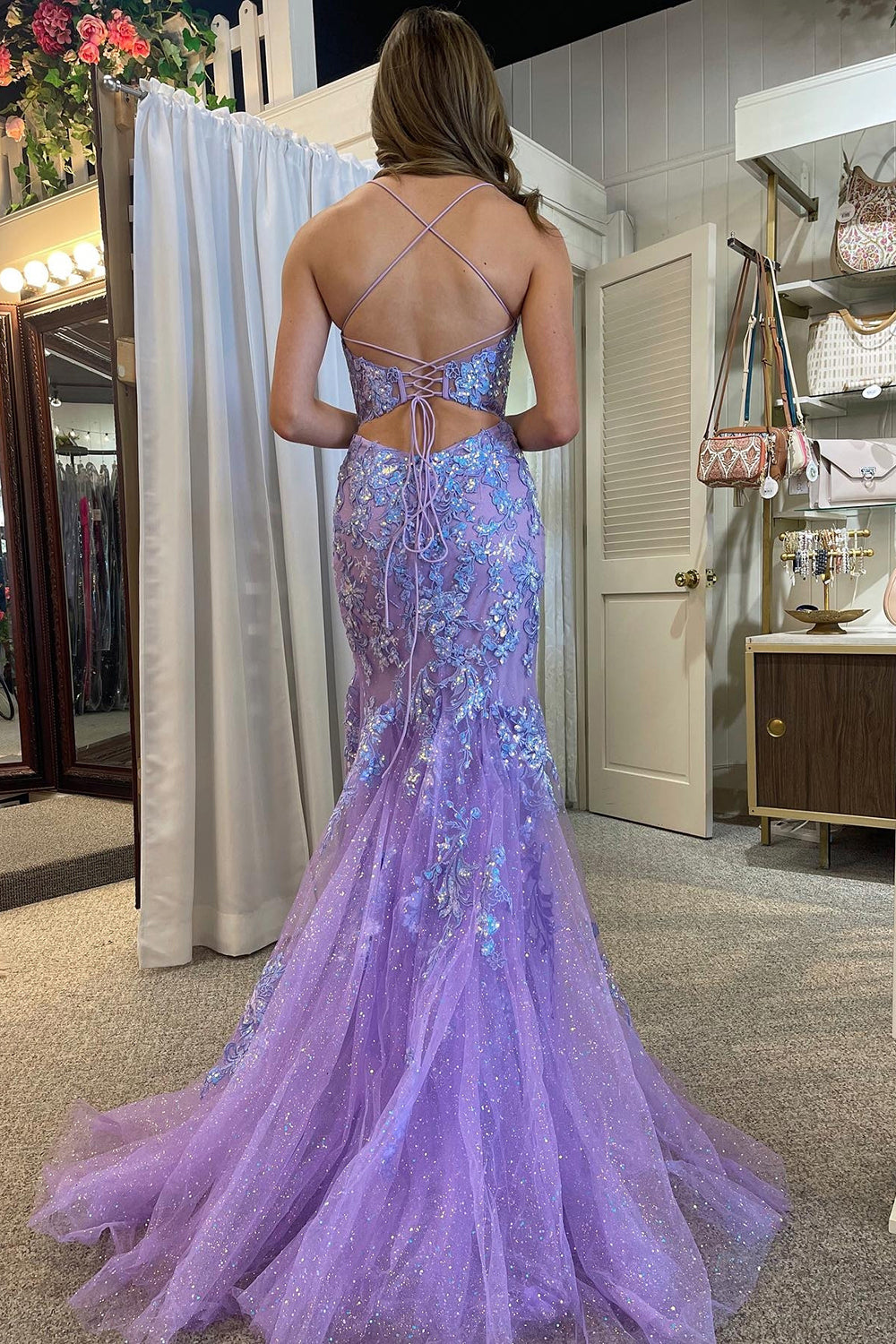 Luolandi Lilac Mermaid Appliques Spaghetti Straps Prom Dress With Slit Beautiful