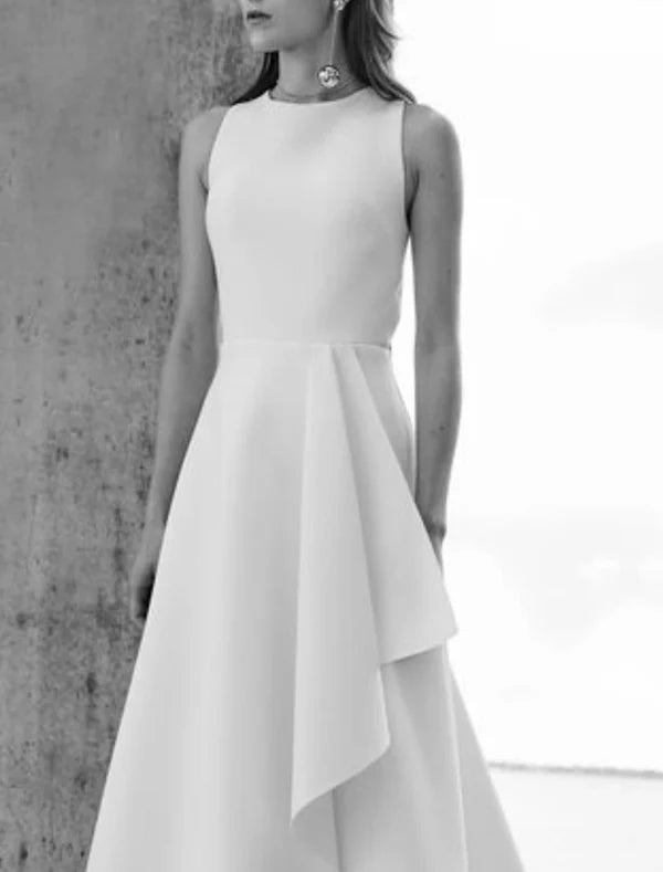 Luolandi Bridal Shower Formal Wedding Dresses A-Line Scoop Neck Sleeveless Asymmetrical Satin Bridal Gowns With Split