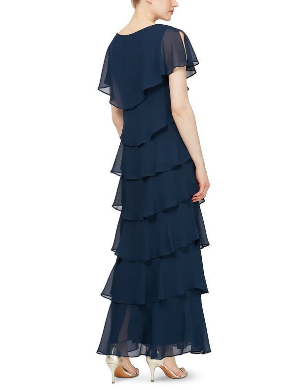 Luolandi Sheath / Column Mother of the Bride Dress Plus Size V Neck Ankle Length Chiffon Short Sleeve with Tier Elegant