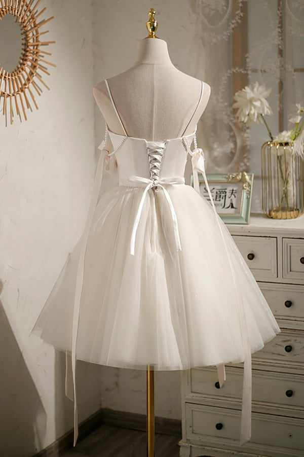 Luolandi Spaghetti Straps V-Neck Tulle Short Homecoming Dress with Bow Beautiful