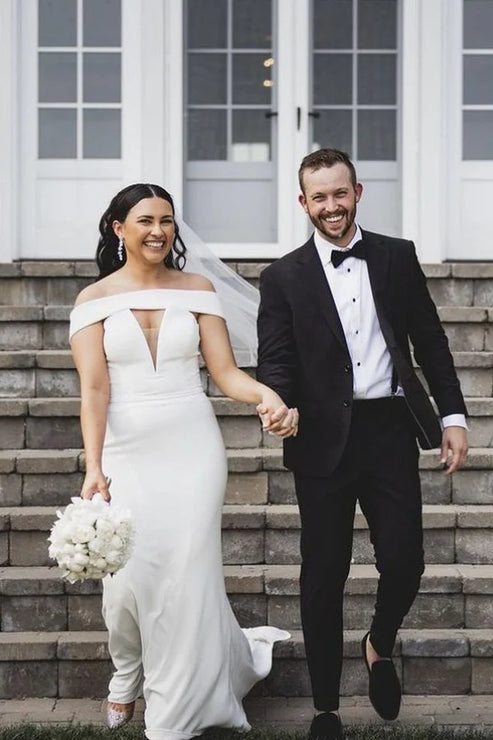 Luolandi Mermaid Off the Shoulder Lace-Up Satin Wedding Dresses Off Shoulder Sexy