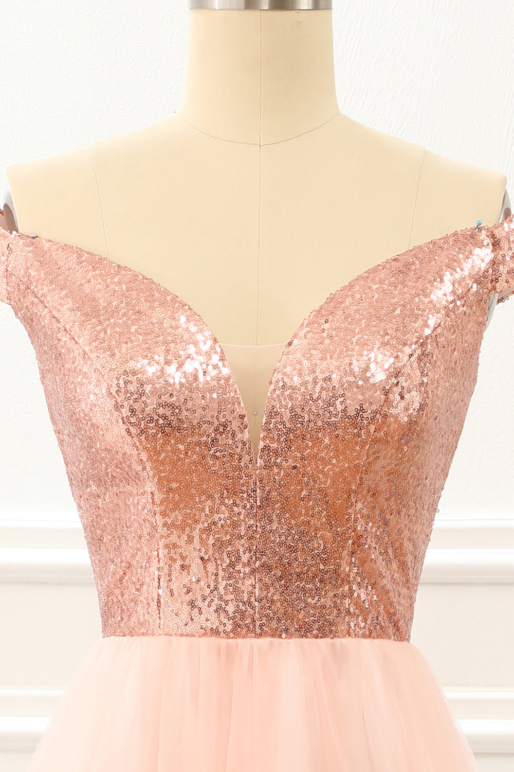 Luolandi Off The Shoulder Blush Sequins Prom Dress V-neck Sparkly Sexy