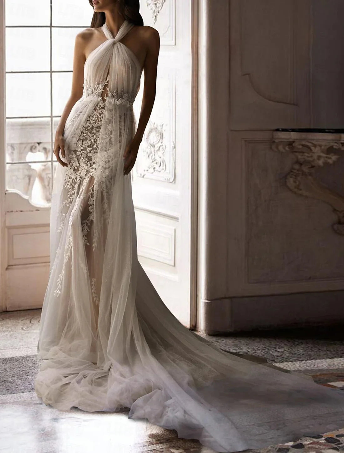 Luolandi Little Dresses Boho Wedding Dresses Sheath / Column Camisole Sleeveless Court Train Lace Bridal Gowns With Beading Embroidery Beautiful