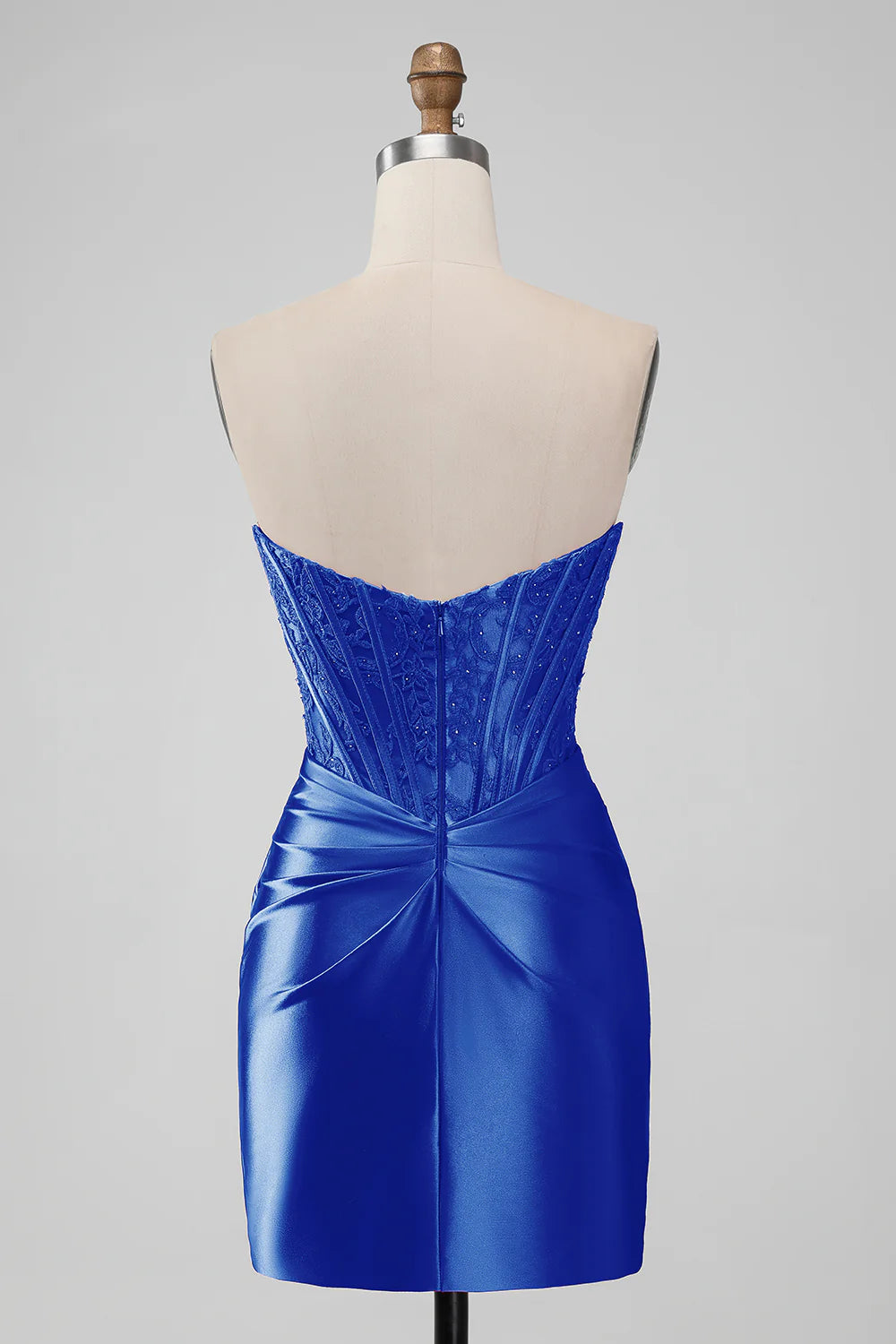 Luolandi Sheath Red Strapless Lace Stain Homecoming Dress Chic Graduation Dress Short Party Dress