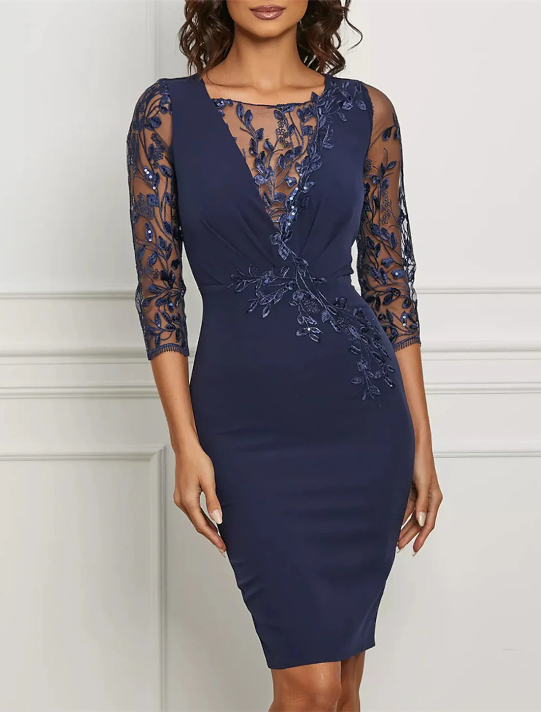 Luolandi Sheath Cocktail Dresses Elegant Black Dress Plus Size Short / Mini 3/4 Length Sleeve with Sequin Appliques Mother of the Bride Dress