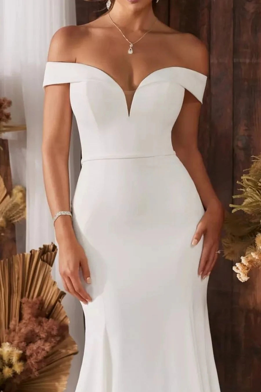 Luolandi Wedding Dress Mermaid Off The Shoulder Bridal Dress With Sweep Train Solid Color Simple