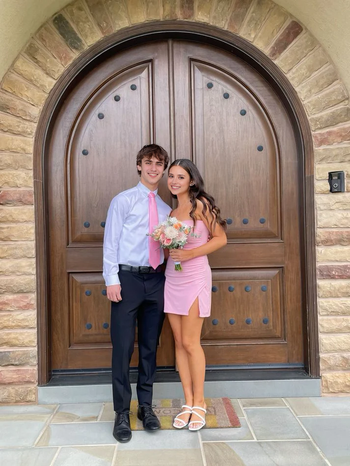 Luolandi Sweetheart Sheath Strapless Short Prom Dress Simple Homecoming Dress Lovely Graduation Dress Cute Birthday Party Dress