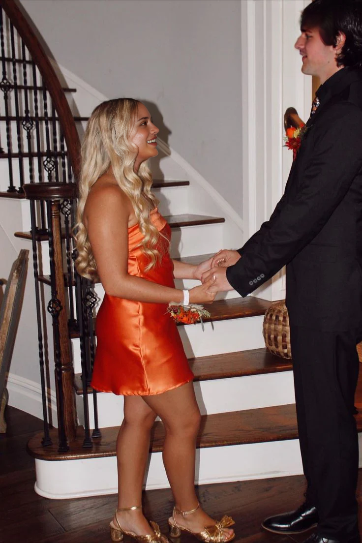 Luolandi Sweetheart Sheath Strapless Short Prom Dress Cute Homecoming Dress Lovely Graduation Dress Mini Birthday Party Dress