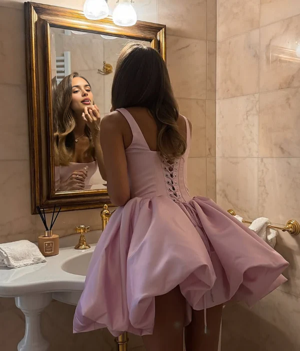 Luolandi Cute A Line Spaghetti Strap Short Prom Dress Charming Homecoming Dress Lovely Graduation Dress Sweetheart Simple Birthday Party Dress