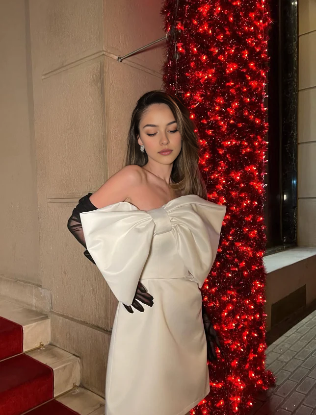 Luolandi Cute Strapless Short Prom Dress With Bow Charming Homecoming Dress Lovely Graduation Dress Sweetheart Birthday Party Dress No With Gloves