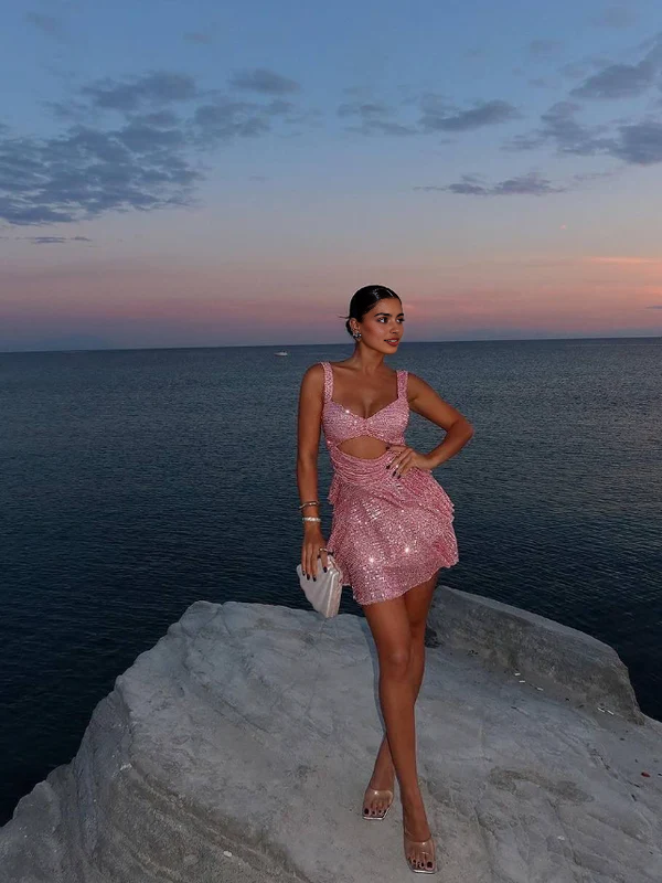 Luolandi Sparkly A Line Sleeveless Short Prom Dress Charming Homecoming Dress Lovely Graduation Dress Sweetheart Birthday Party Dress