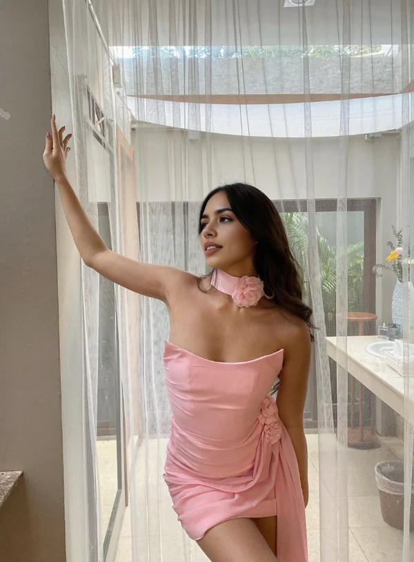 Luolandi Elegant Sheath Strapless 3D Flower Short Prom Dress Charming Homecoming Dress Lovely Graduation Dress Sweetheart Birthday Party Dress