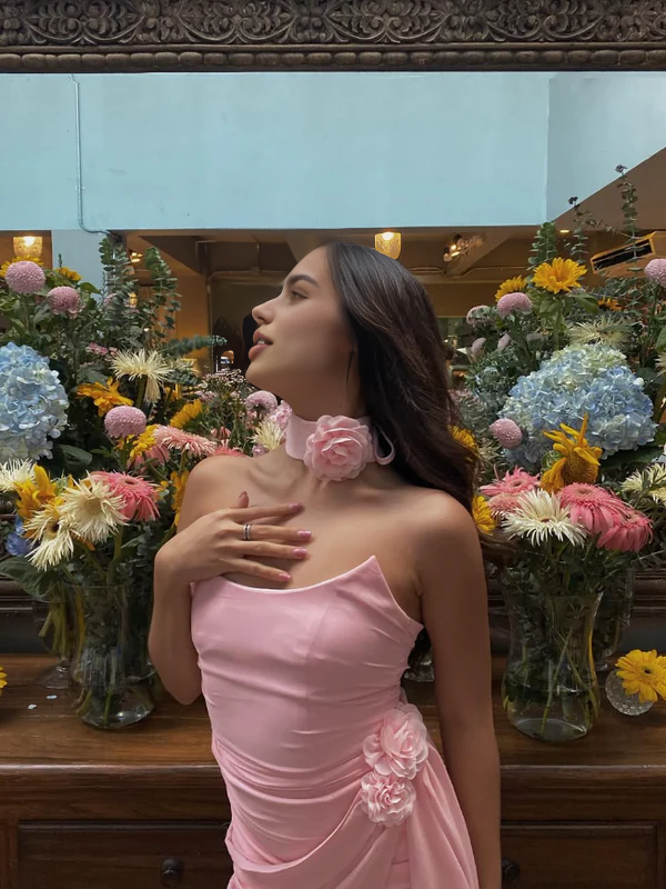 Luolandi Elegant Sheath Strapless 3D Flower Short Prom Dress Charming Homecoming Dress Lovely Graduation Dress Sweetheart Birthday Party Dress