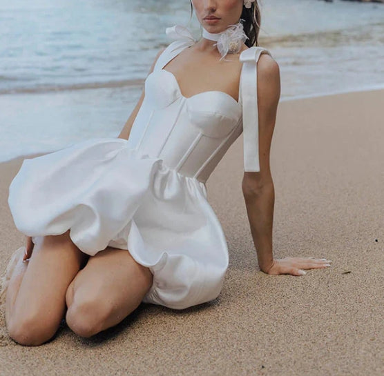 Luolandi Modern Sweetheart Sleeveless Satin Reception Wedding Dresses With Bow(s) Short Without Neck accessories