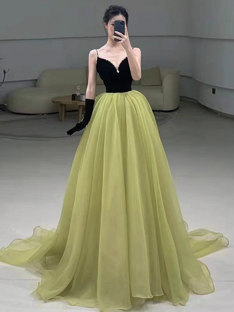 Luolandi A-Line V Neck Green Tulle Long Prom Dress Formal Dress Elegant Evening Dress Without Gloves