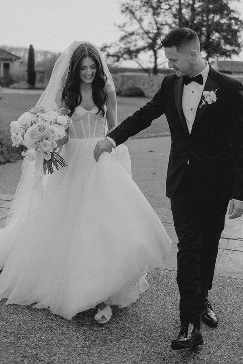 Luolandi Sparkly A-Line Glitter Tulle Sweetheart Wedding Dresses Off Shoulder Beautiful