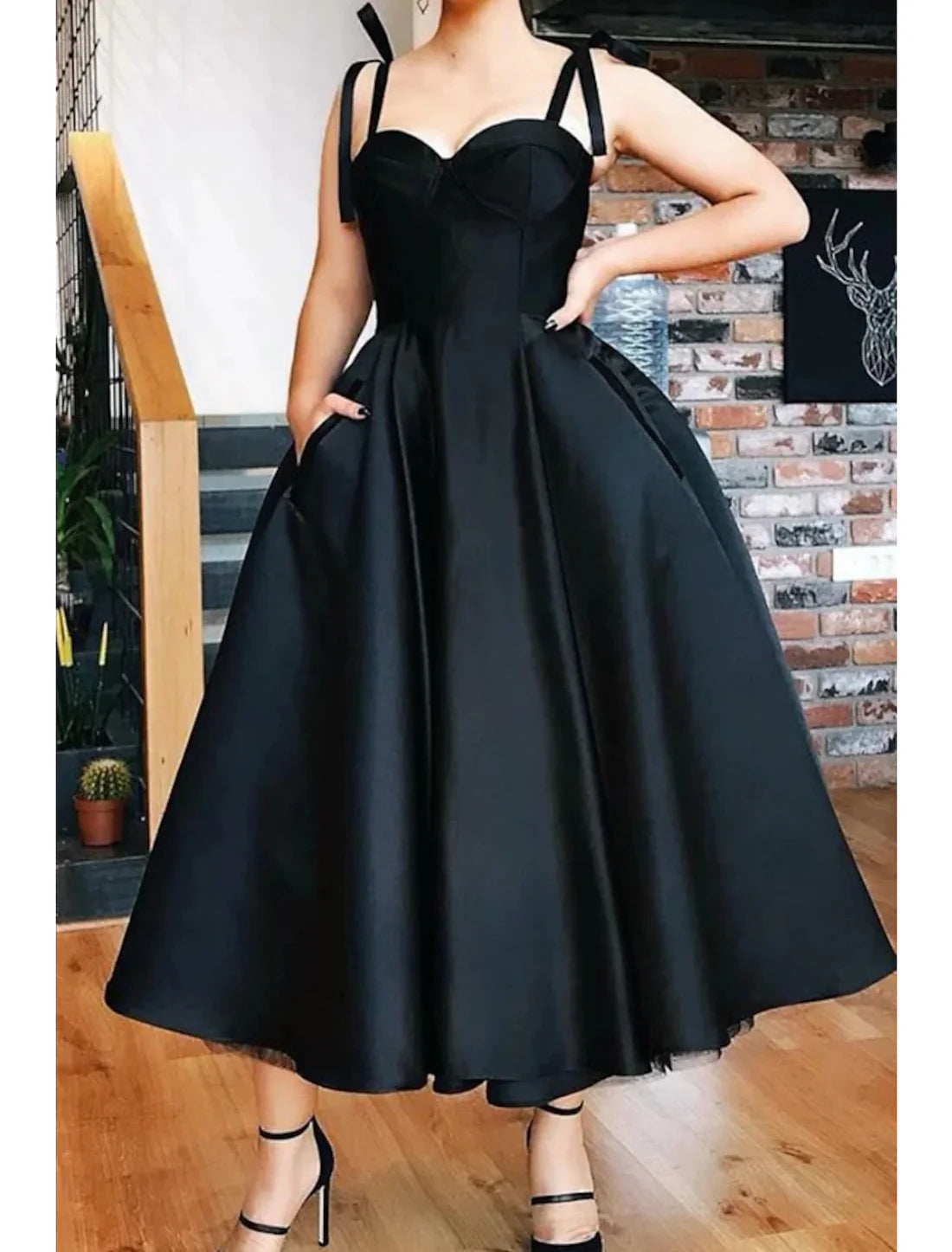 Luolandi Ball Gown Cocktail Black Dress Plus Size Vintage Dress Party Wear Prom Tea Length Sleeveless Spaghetti Strap with Pleats
