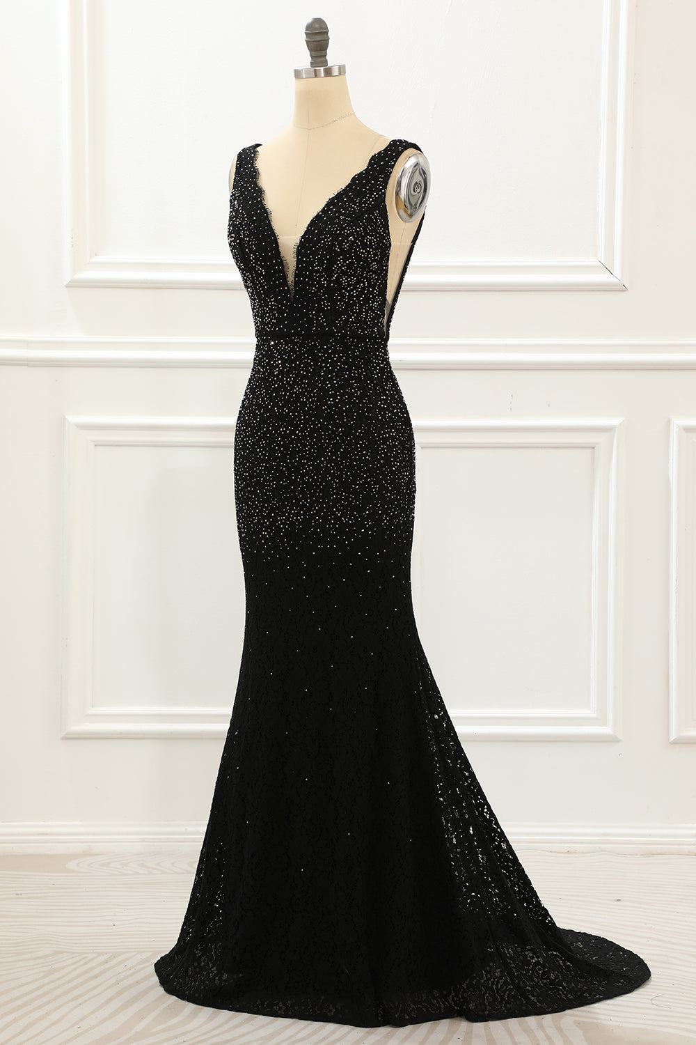 Luolandi Black Deep V Neck Lace Mermaid Prom Dress With Beading Sparkly Evening Dress