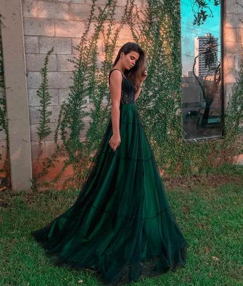 Luolandi Stylish A Line Green Tulle Sleeveless Long Prom Dress Charming Evening Party Dress
