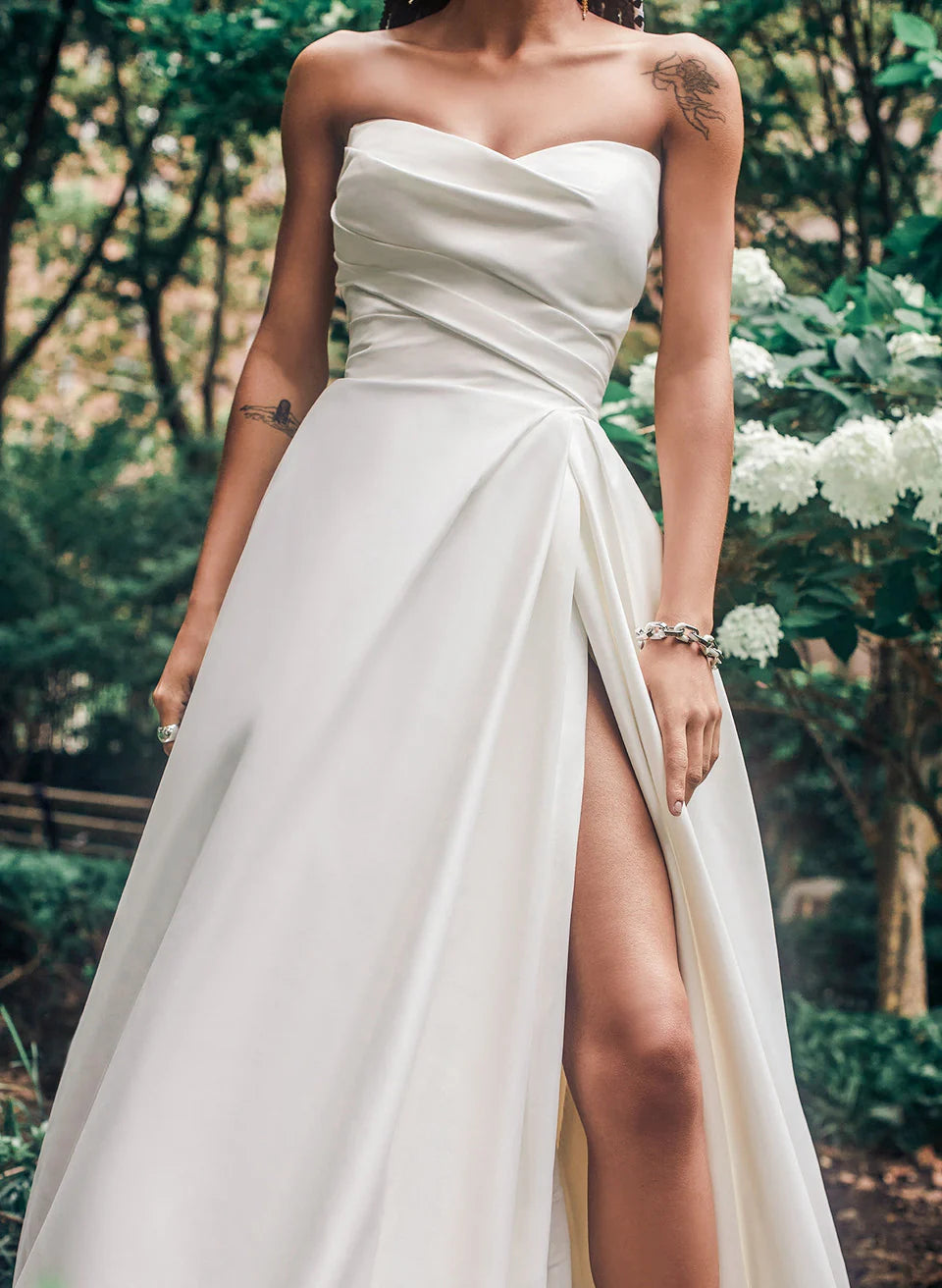 Luolandi Satin Strapless Ball-Gown Wedding Dresses Off Shoulder Floor Length With Slit Simple