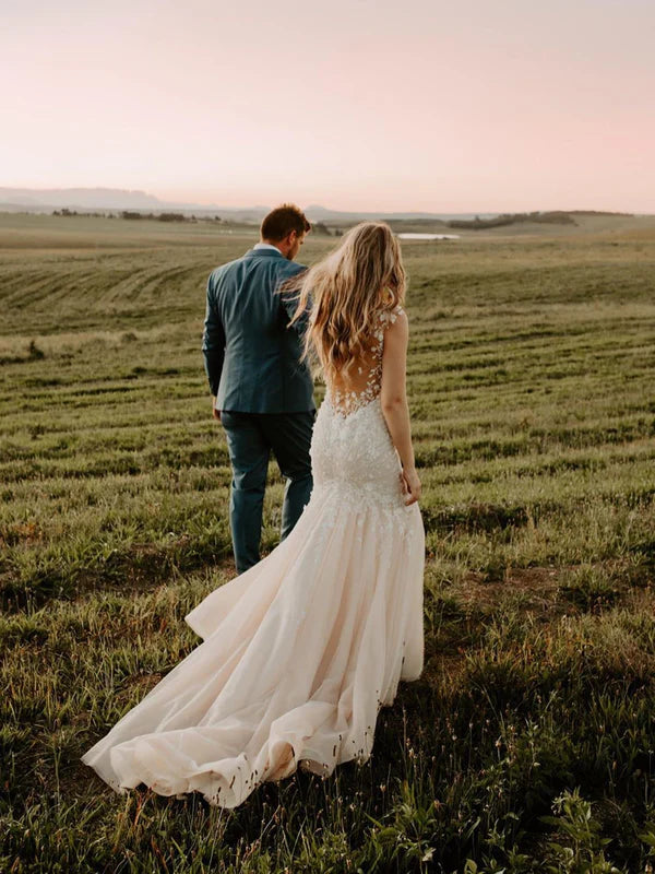 Luolandi Delicate V-Neck Illusion Beaded Appliques Tulle Mermaid Wedding Dresses Charming