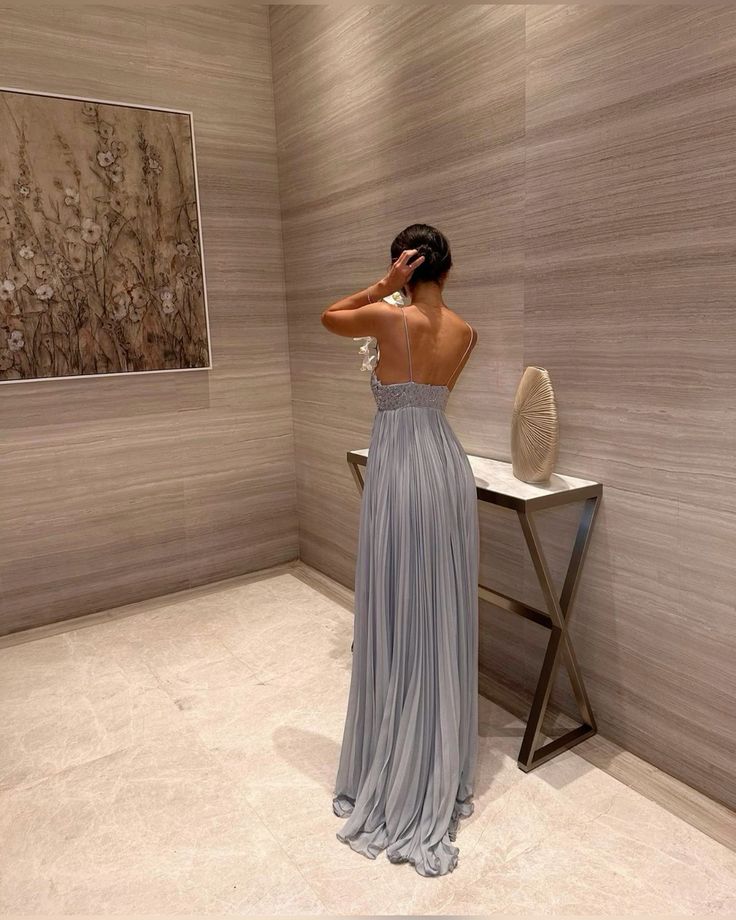 Luolandi Charming Blue Spaghetti Strap Long Evening Dress Bridesmaid Dress Beautiful And Elegant Sleeveless