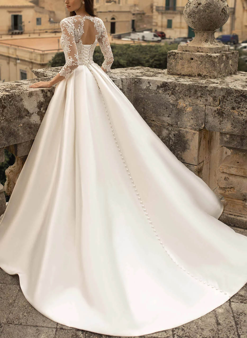 Luolandi Ball-Gown Satin Wedding Dresses With Classic Lace Sleeves Floor Length Elegant