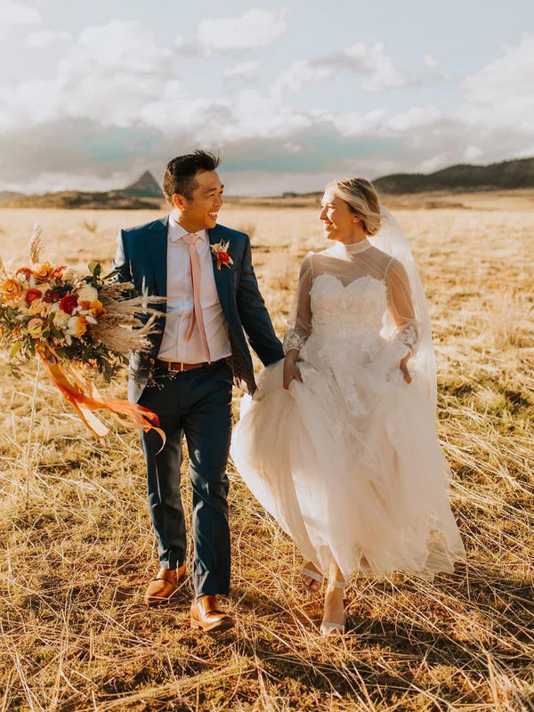 Luolandi Fabulous Illusion Long Sleeves Ball Gown Tulle Wedding Dresses Appliqued Bridal Gowns Elegant