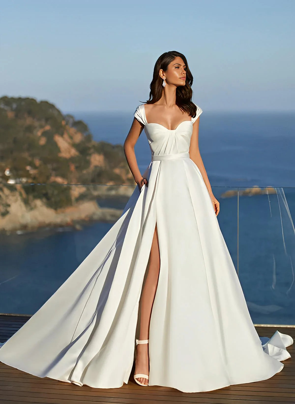 Luolandi Sweetheart Sleeveless Satin Wedding Dress With Split Front Floor Length Simple Elegant