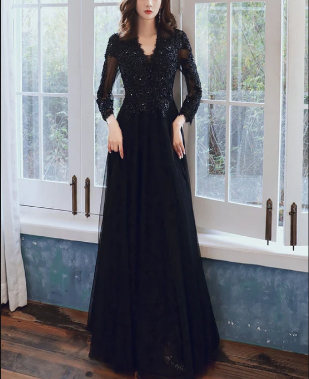 Luolandi Black Long Sleeves V-neckline Tulle with Lace Party Dress Evening Party Dress Elegant Evening Dress