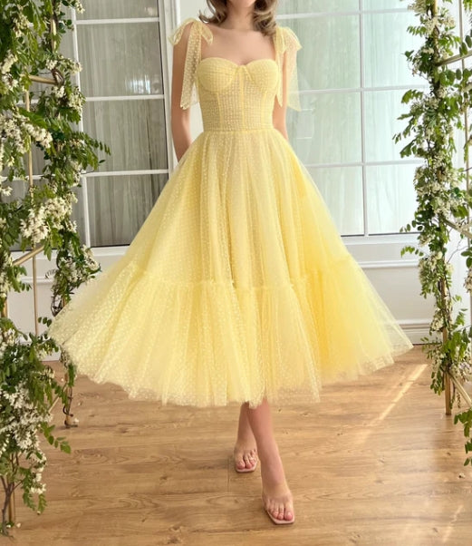 Luolandi Cute A-Line Daisy Dotted Dress Tulle Prom Dress Off Shoulder Homecoming Dress